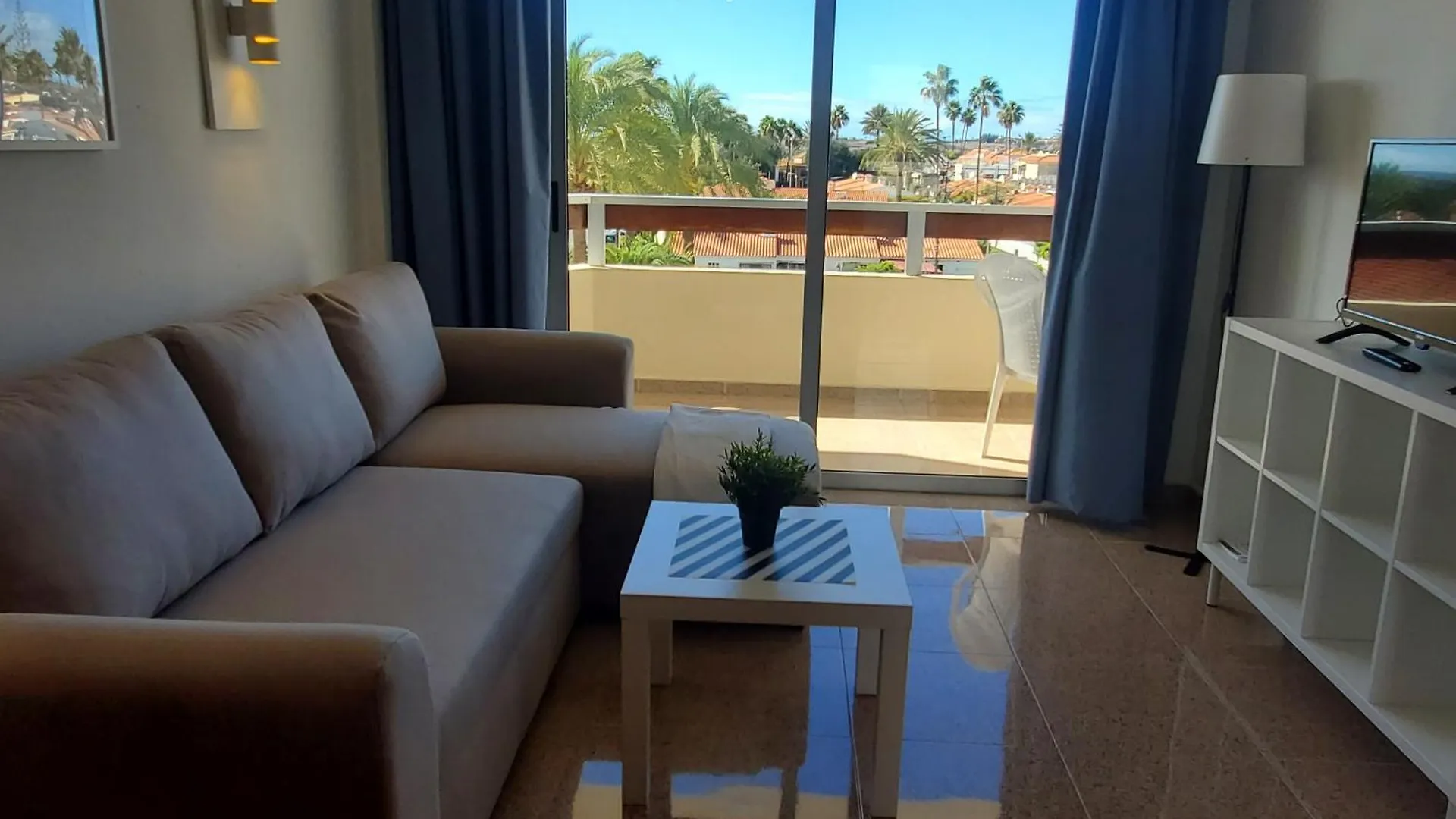 Las Camelias Apartments V19 Playa del Ingles  Playa del Ingles (Gran Canaria)